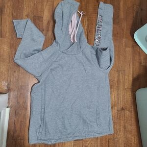 Columbia Gray Hoodie Pink‎ Camo Sleeve M
